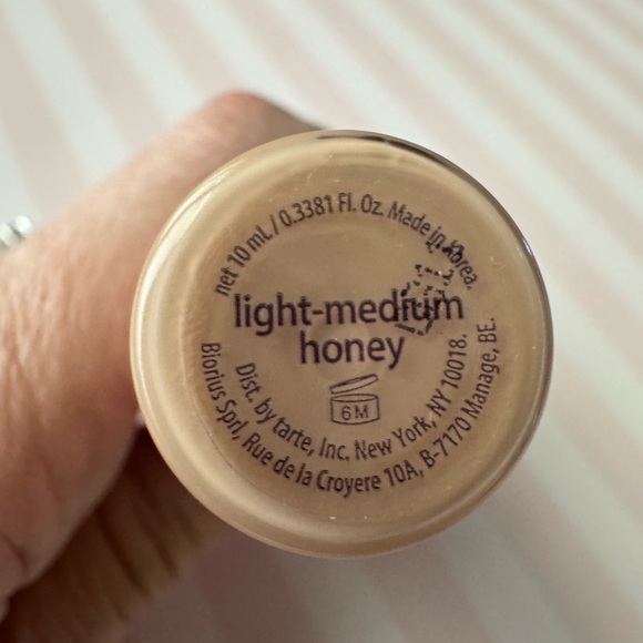 Tarte shaped tape contour concealer double duty beauty - Picture 3 of 3